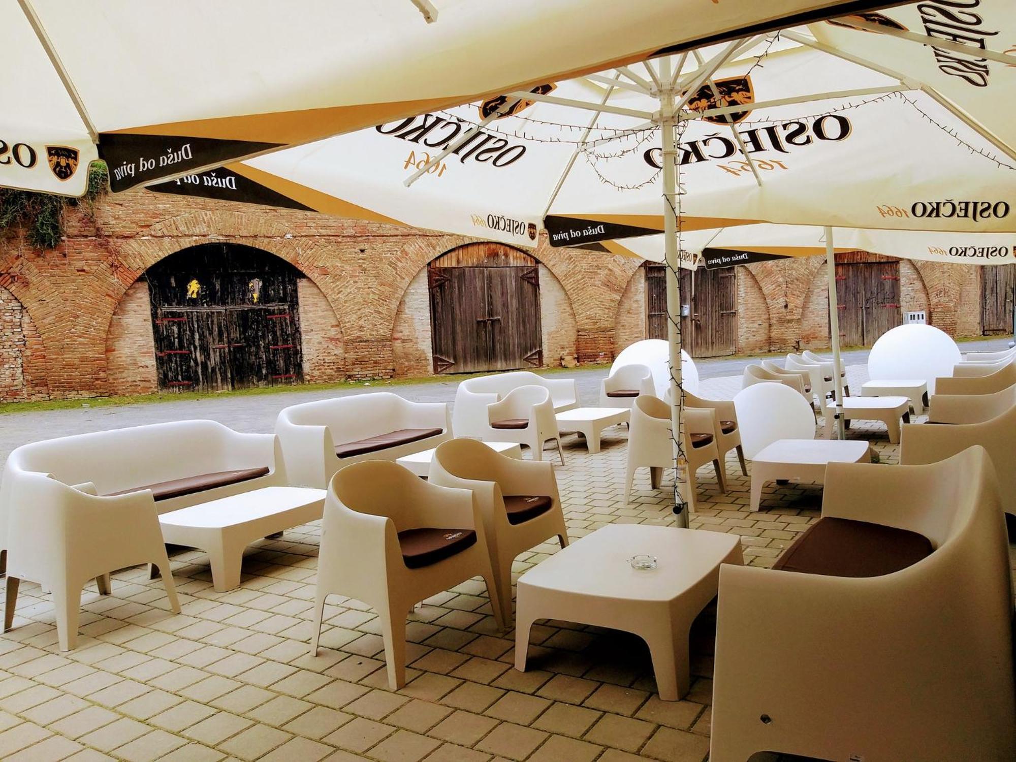 Hi Hostel Stara Pekara Osijek Exterior foto